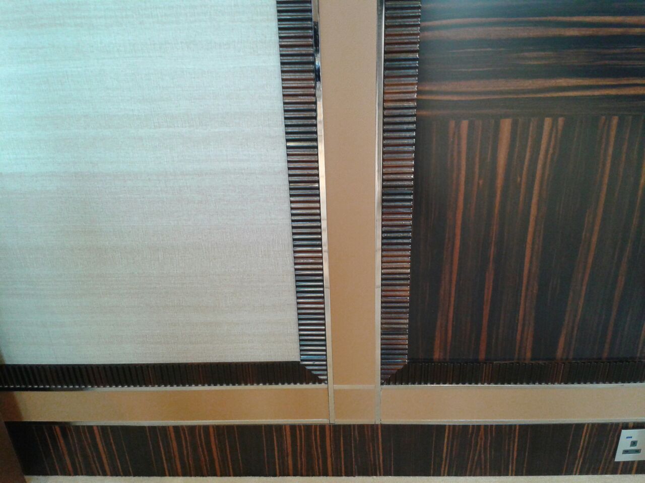 7-HH office 6 detail