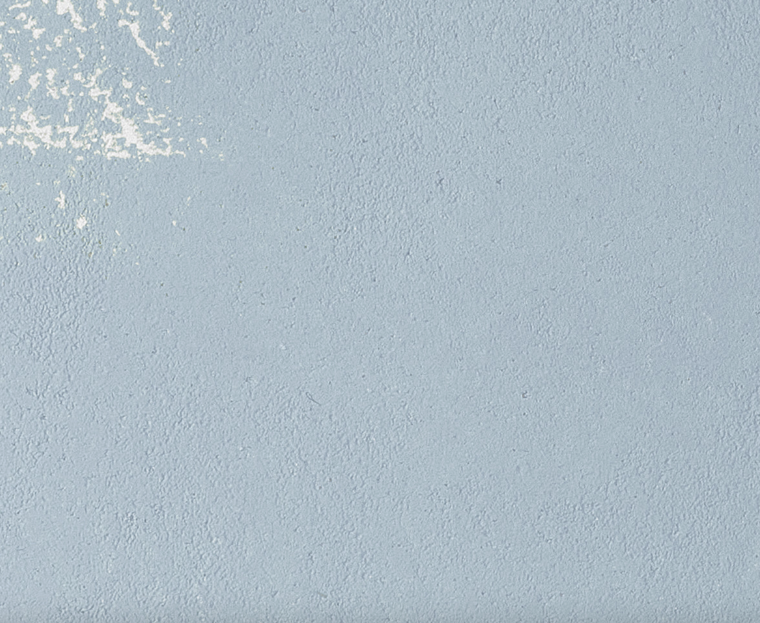 Azzurro Sky Has no Borders